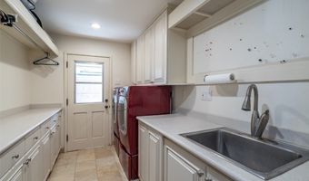 133 Kailuana Pl, Kailua, HI 96734