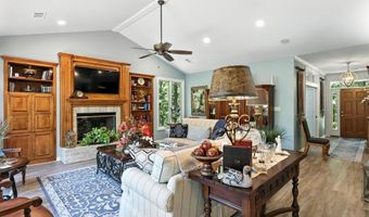 10 Devaca Cir, Hot Springs Village, AR 71909