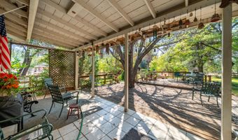 16433 China Gulch Dr, Anderson, CA 96007