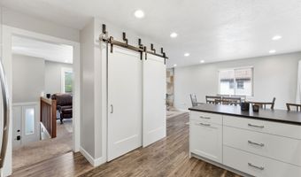 257 W 1125 N, Centerville, UT 84014