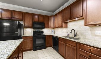 4990 Jamestown Ave #52, Baton Rouge, LA 70808
