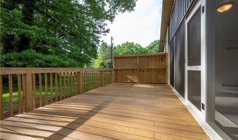 110 N Claybon Dr, Advance, NC 27006