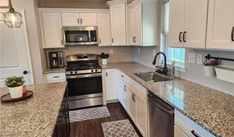139 Frank Dr, Allen, PA 18067