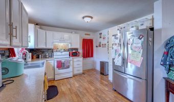 606 S C St, Arkansas City, KS 67005