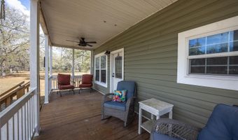 3670 NW 20TH Ave, Bell, FL 32619