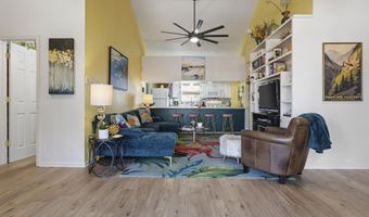 128 Lee St, Biloxi, MS 39530