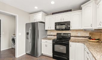 2413 SW 36th St, Ankeny, IA 50023