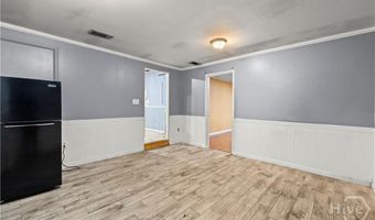 2206 N Fernwood Dr, Savannah, GA 31404