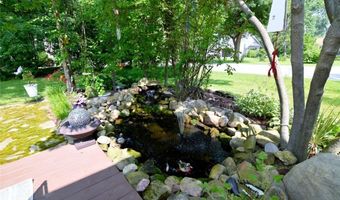 594 Terra Ln, Amherst, OH 44001