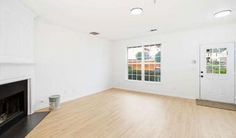 2135 Kilmington Sq, Alpharetta, GA 30009