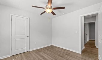 7238 Crestside Dr, Austell, GA 30168