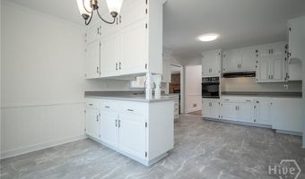 215 Lenox Rd, Athens, GA 30606