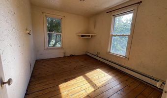 406-408 Gage St, Bennington, VT 05201