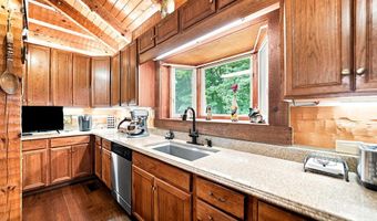 116 Hidden Cove Dr, Ball Ground, GA 30107