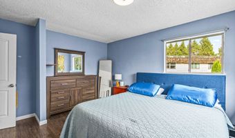 2727 GATEWAY St 24, Springfield, OR 97477