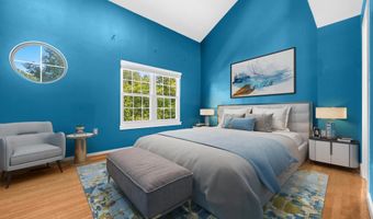 6645 MEDINAH Ln, Alexandria, VA 22312