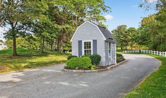 4 Hollyhock Knoll Ct 4, Bourne, MA 02532