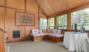 1008 Bear Valley Rd, Bear Valley, CA 95223