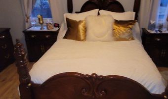 30 Grove Pl, Danbury, CT 06810