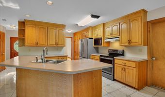12 N Farms Rd, Coventry, CT 06238
