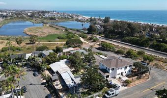 311 Eaton St, Oceanside, CA 92054
