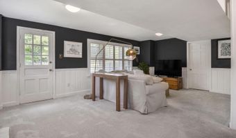 7205 RADNOR Rd, Bethesda, MD 20817