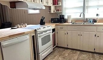 40 Bignon St, Barnwell, SC 29812