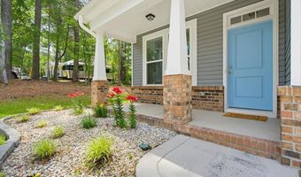 598 E L Ives Dr, Aberdeen, NC 28315
