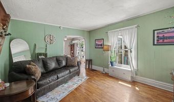 210 Pine St, Allegan, MI 49010