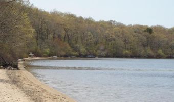 12 Hillside Dr, Charlestown, RI 02813