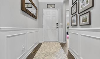 402 Henstride Ct, Ann Arbor, MI 48108