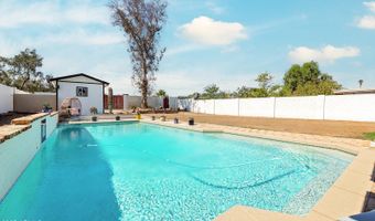 2104 N Pennington Dr, Chandler, AZ 85224