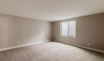 6885 S Robertsdale Way, Aurora, CO 80016