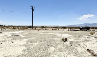 1472 Erlon St, Adelanto, CA 92301