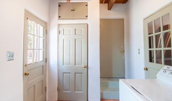 929 AVENIDA ESTRELLITA NE, Albuquerque, NM 87110