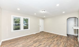 912 Crescent Dr, Anderson, IN 46013