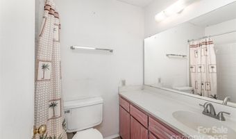 3740 Winding Creek Ln, Charlotte, NC 28226