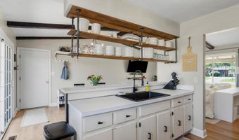 1140 Wing Dr, Ann Arbor, MI 48103