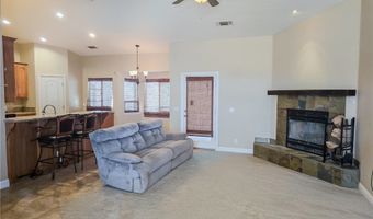 9696 Milpas Dr, Apple Valley, CA 92308