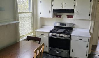 29 Princeton St, Bangor, ME 04401