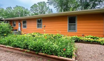 1108 Elm St, Baldwin City, KS 66006