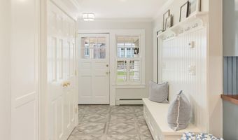 7 Waverly Rd, Darien, CT 06820