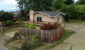 1214 Ransom Ave, Brookings, OR 97415