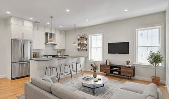 189 Trenton St 4, Boston, MA 02128