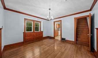 2318 Mogadore Rd, Akron, OH 44312