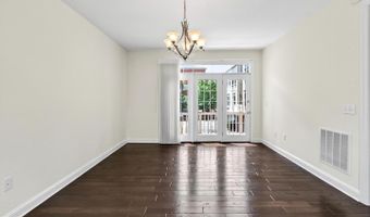322 N GEORGE MASON Dr, Arlington, VA 22203