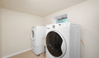 1067 Spafford St, Antioch, IL 60002