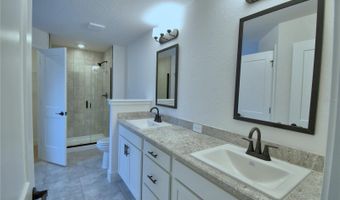 4611 CALAMINT Ln, Auburndale, FL 33823