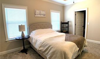 942 FALCONER Dr, Auburn, AL 36832