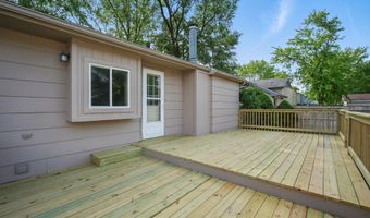 1118 NW Linden St, Ankeny, IA 50023